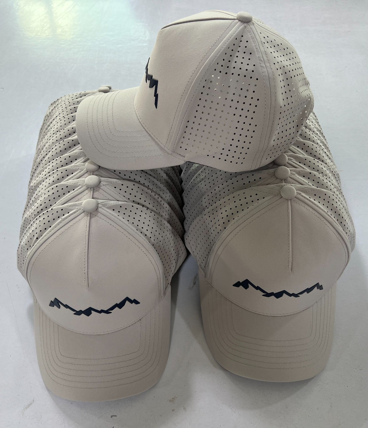 SUMMIT CAP