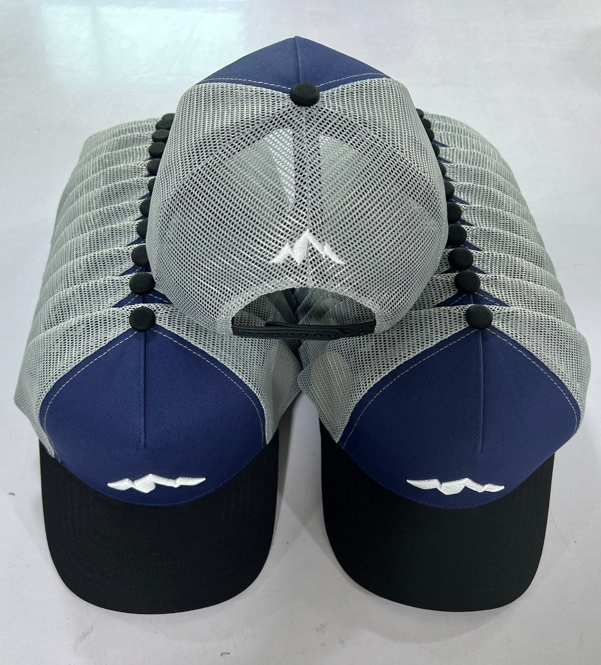 SUMMIT CAP