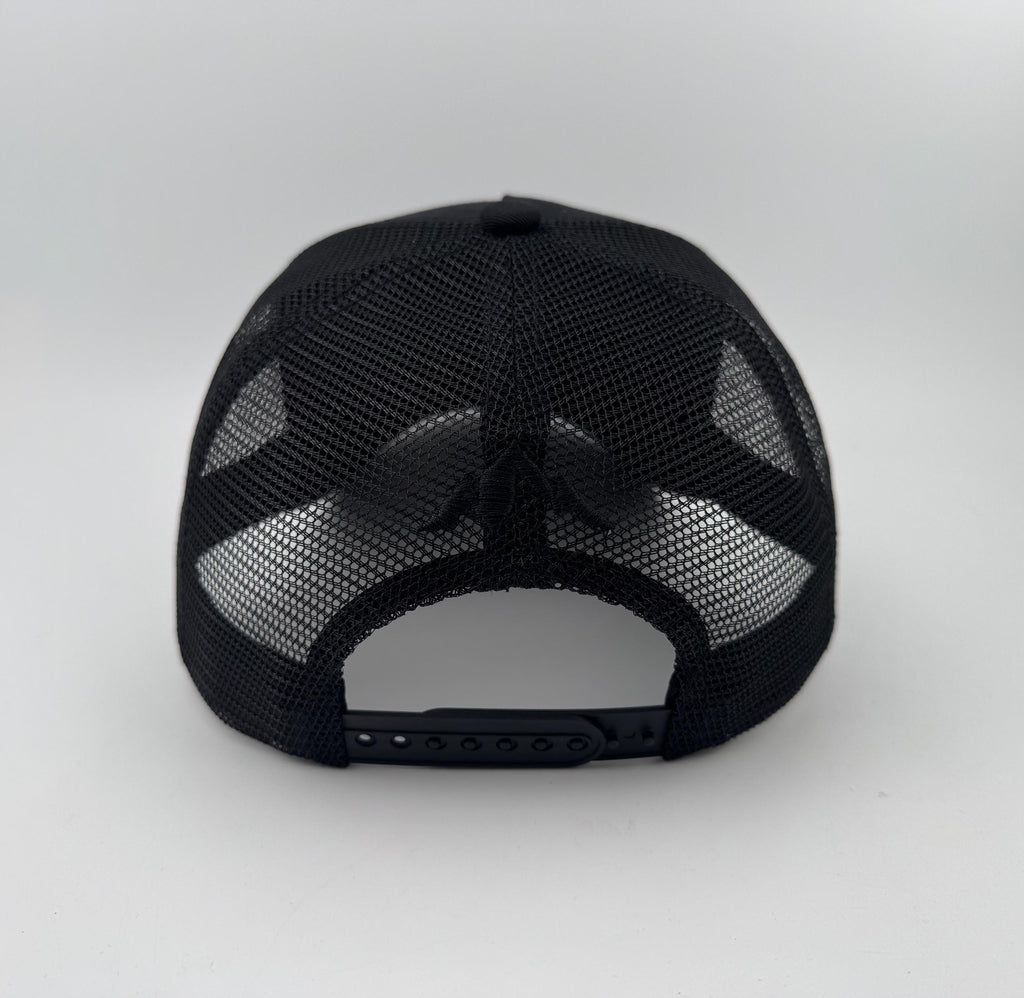 SUMMIT TRUCKER CAP